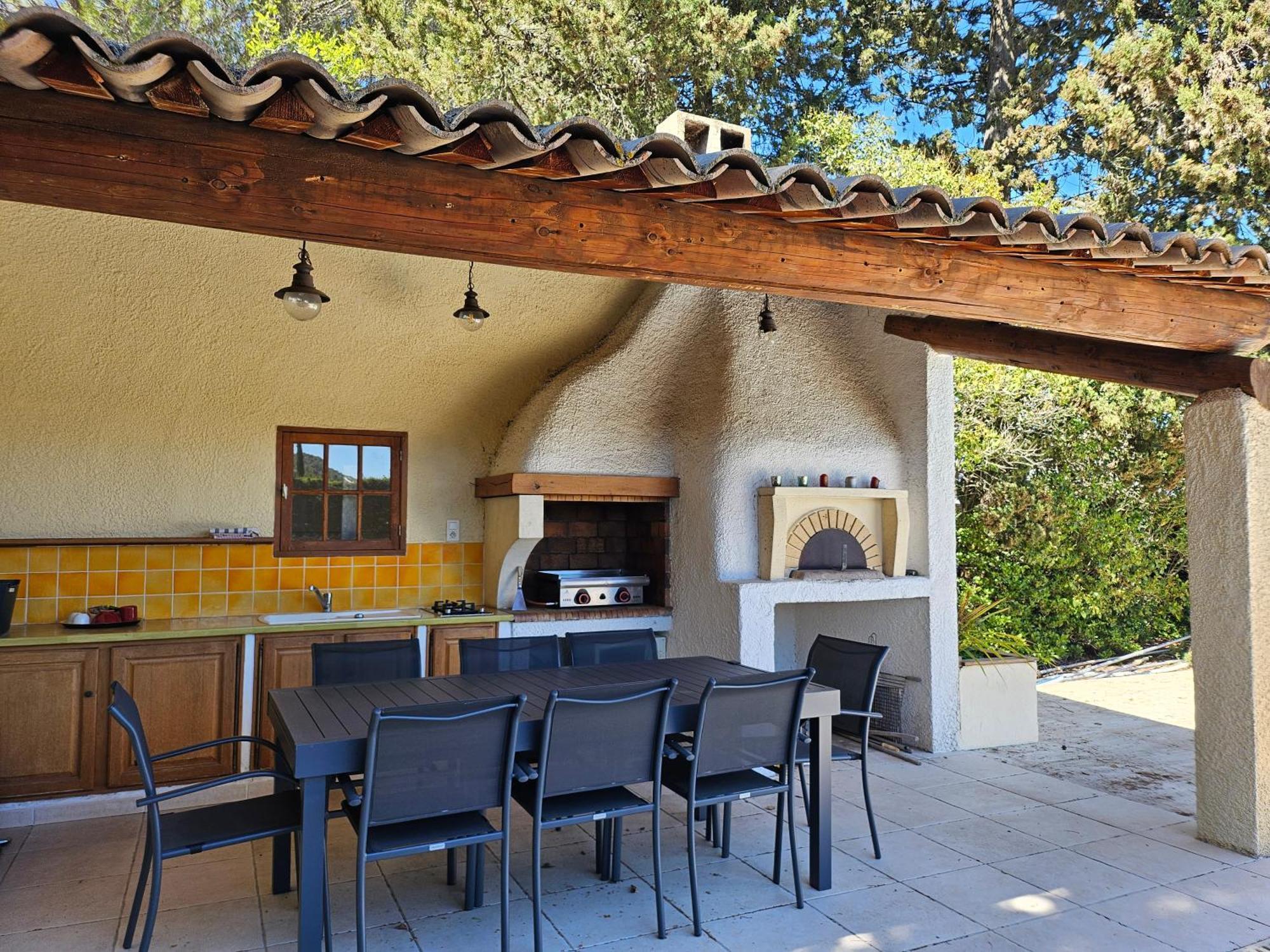La Luberonne Bed & Breakfast Lourmarin Luaran gambar