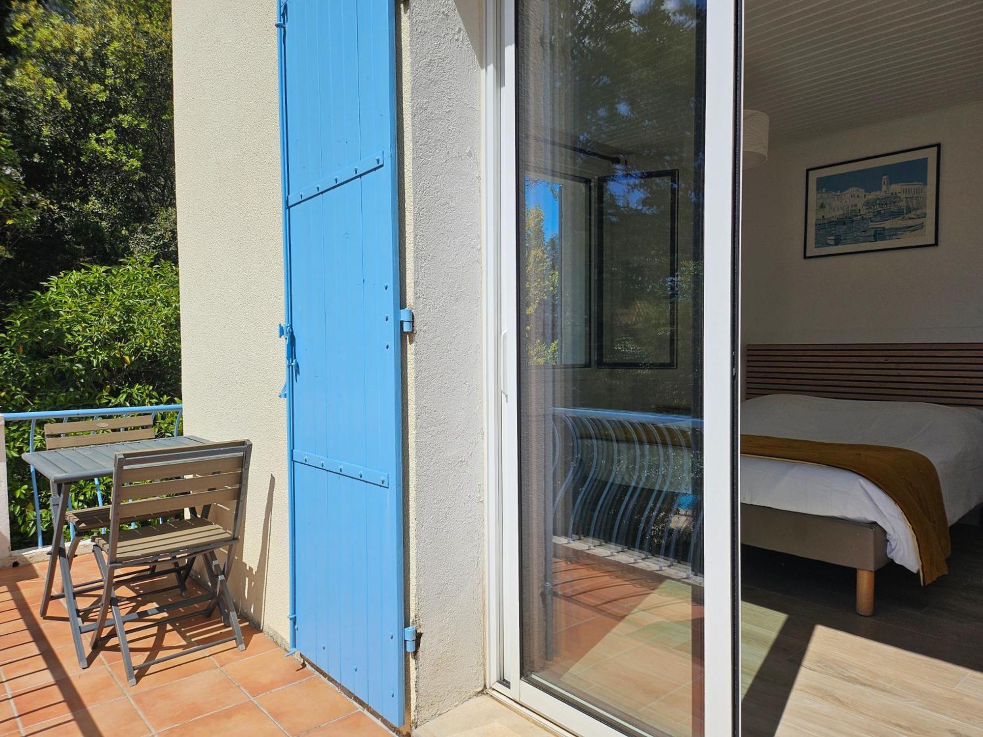 La Luberonne Bed & Breakfast Lourmarin Luaran gambar