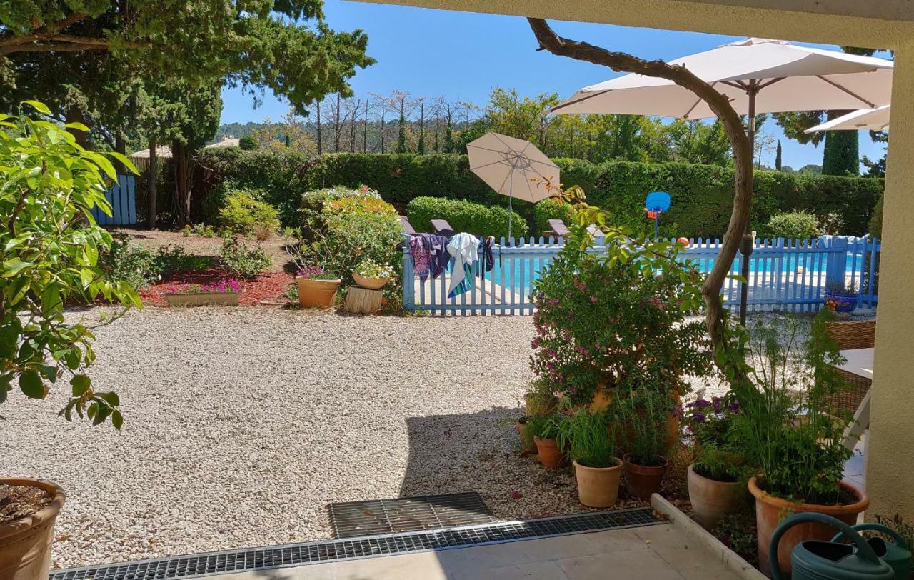 La Luberonne Bed & Breakfast Lourmarin Luaran gambar