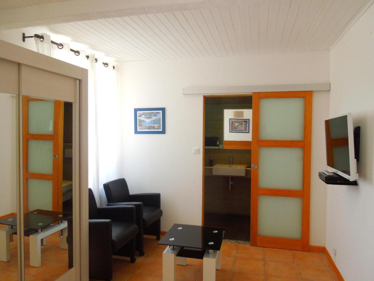 La Luberonne Bed & Breakfast Lourmarin Luaran gambar